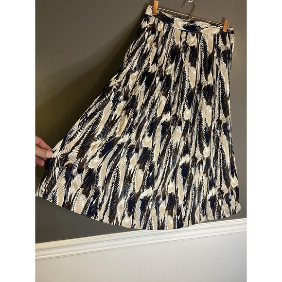 Segue Skirt Womens 16 Pleated Button Closure Abstract Print Rayon NWT - Picture 2 of 9
